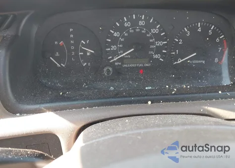 1999 Toyota Camry Le from USA, damaged, VIN 4T1BG22K2XU441805